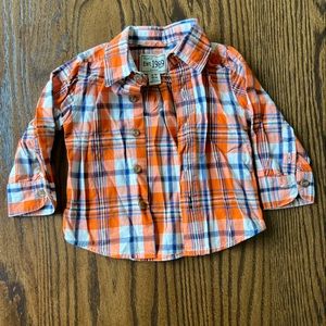 PLACE boys orange and blue checkered button up in good condition size 6-9 mo